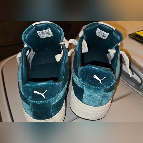 Puma Teal Velvet Sneakers - Picture 4 of 8